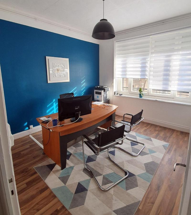 Charmant Appartement Au Coeur De Тул Екстериор снимка