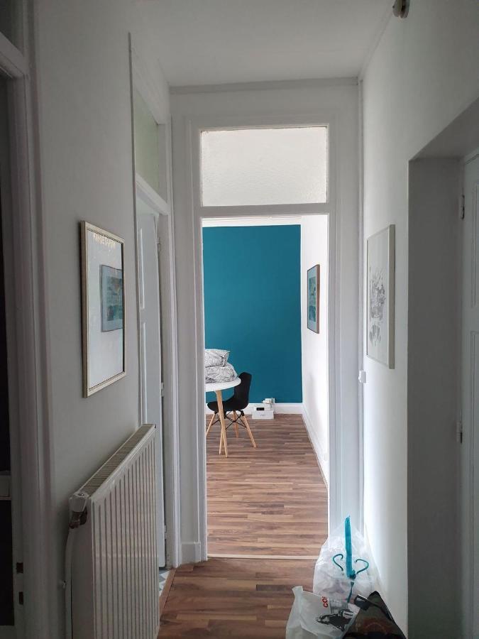 Charmant Appartement Au Coeur De Тул Екстериор снимка